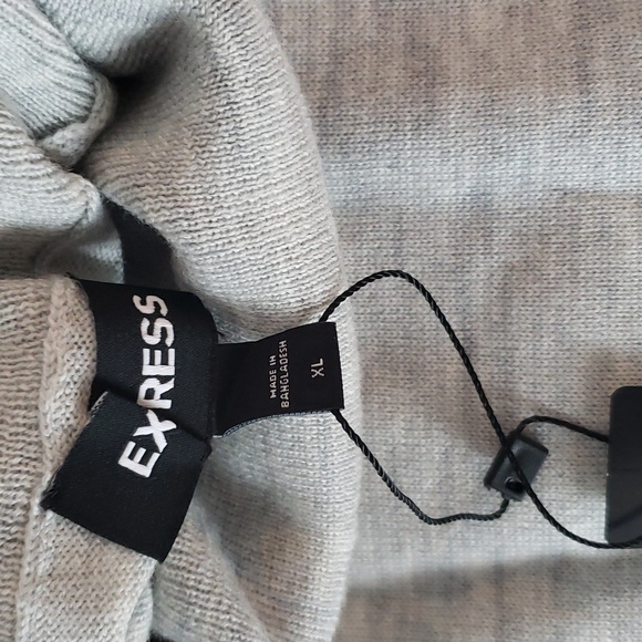 NWT Express Men's Merino Wool Turtle Neck - Picture 2 of 4